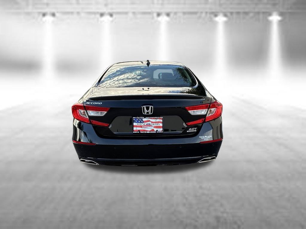 Used 2021 Honda Accord Touring image 5