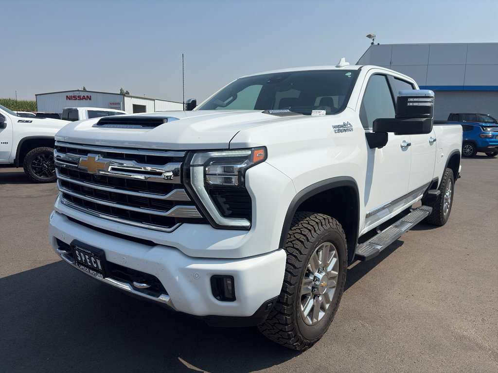 Used 2024 Chevrolet Silverado 3500 High Country w/ High Country Premium Package AWD/4WD image 16
