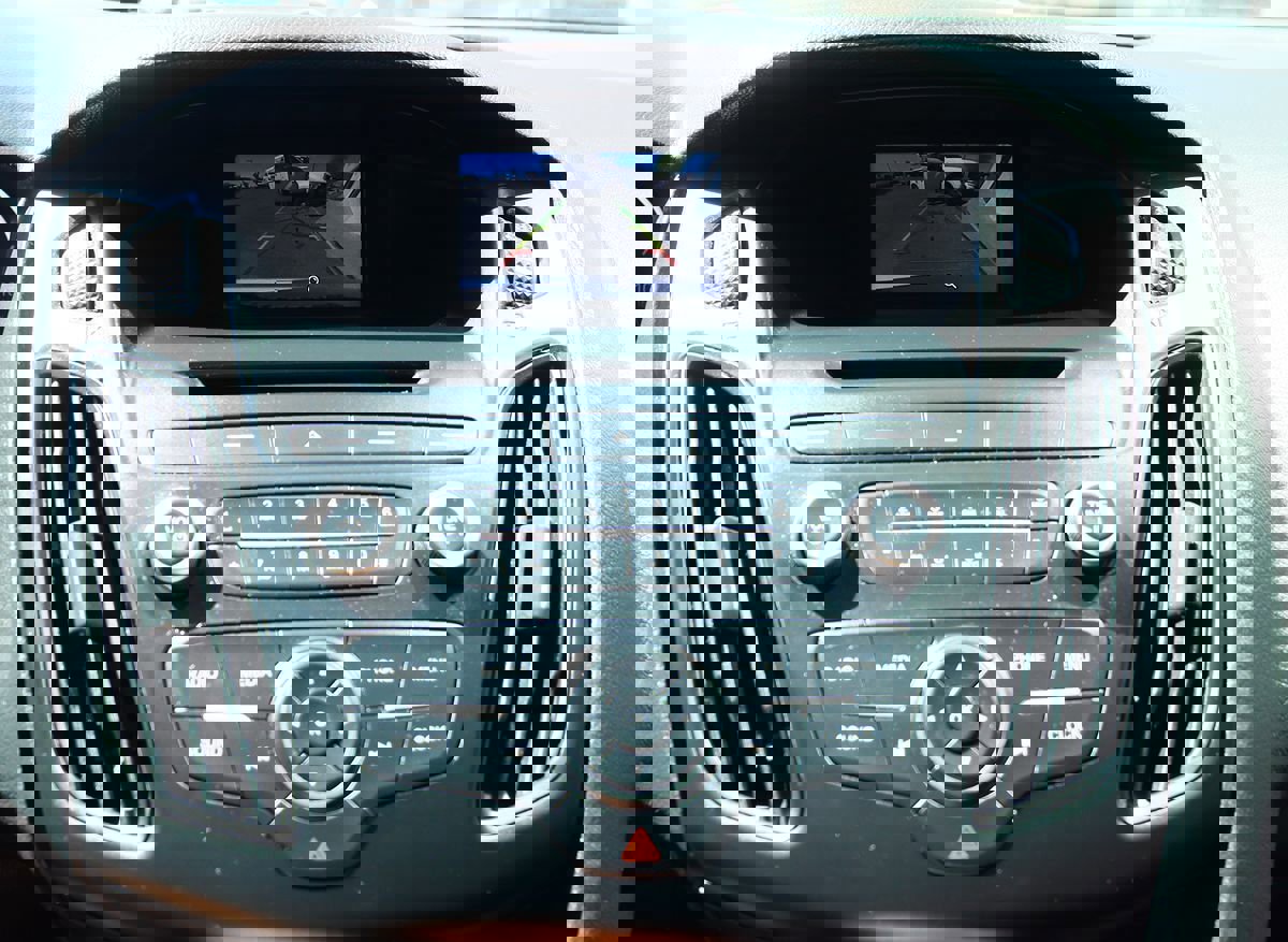 Used 2017 Ford Focus S image 45