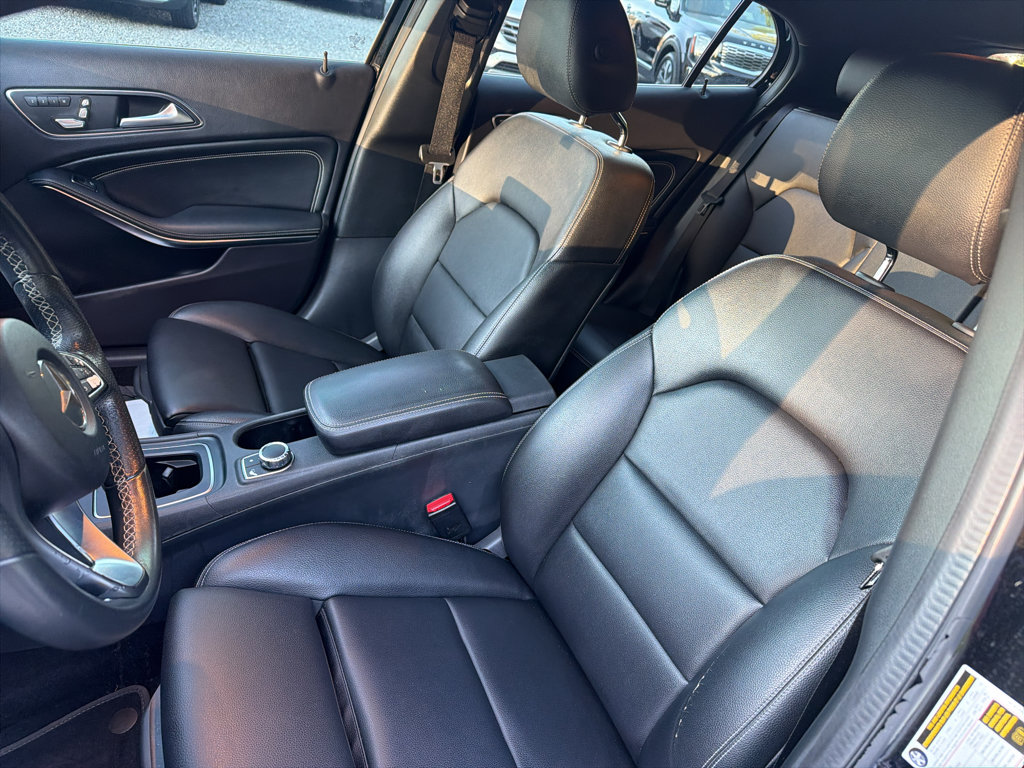 Used 2018 Mercedes-Benz GLA 250 image 13