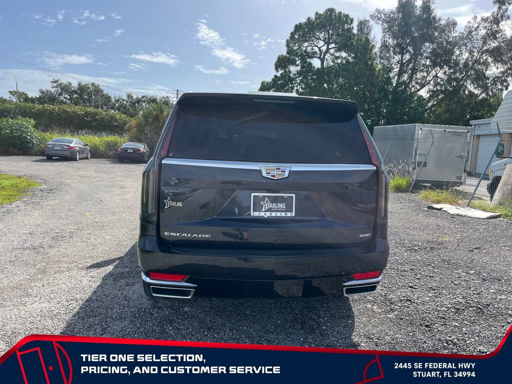 Used 2024 Cadillac Escalade ESV Premium Luxury AWD/4WD image 6