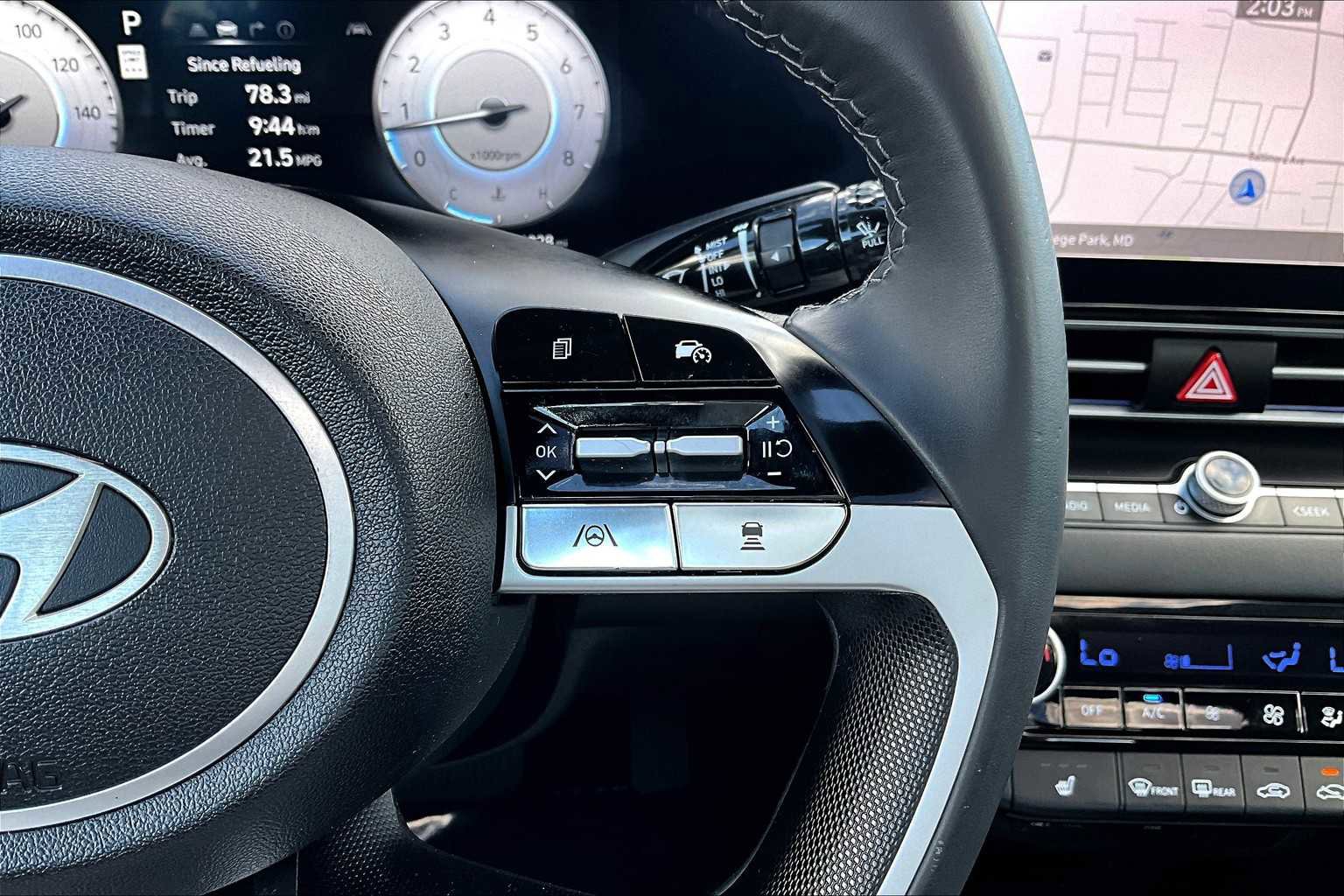 Used 2024 Hyundai Elantra SEL w/ Convenience Package image 24