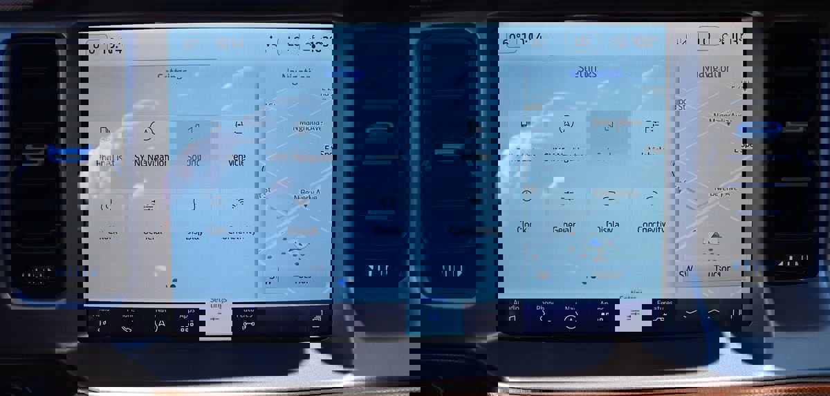 Used 2022 Ford Bronco Outer Banks image 49