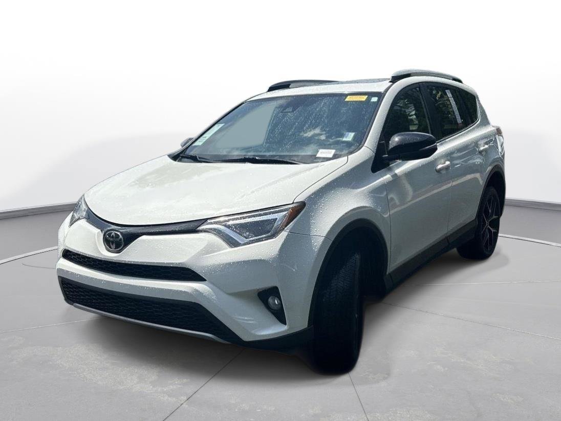 Used 2018 Toyota RAV4 SE w/ Power Extra Value Package FWD video 2