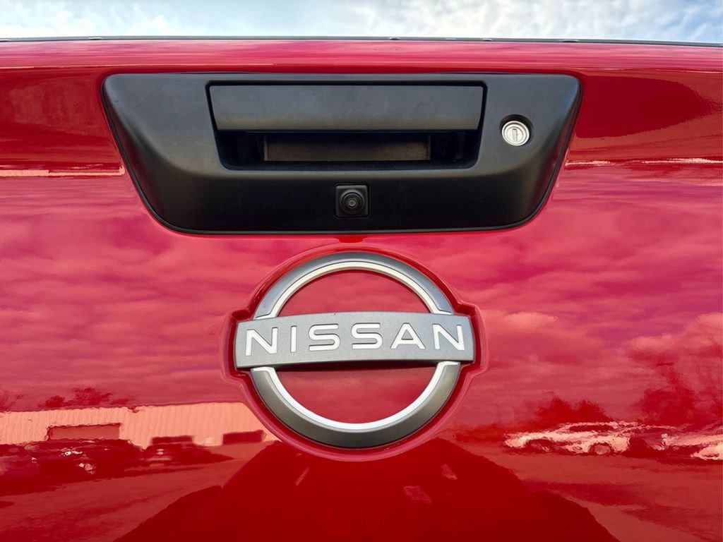 Used 2024 Nissan Titan SV w/ Accessory Utility Package image 16