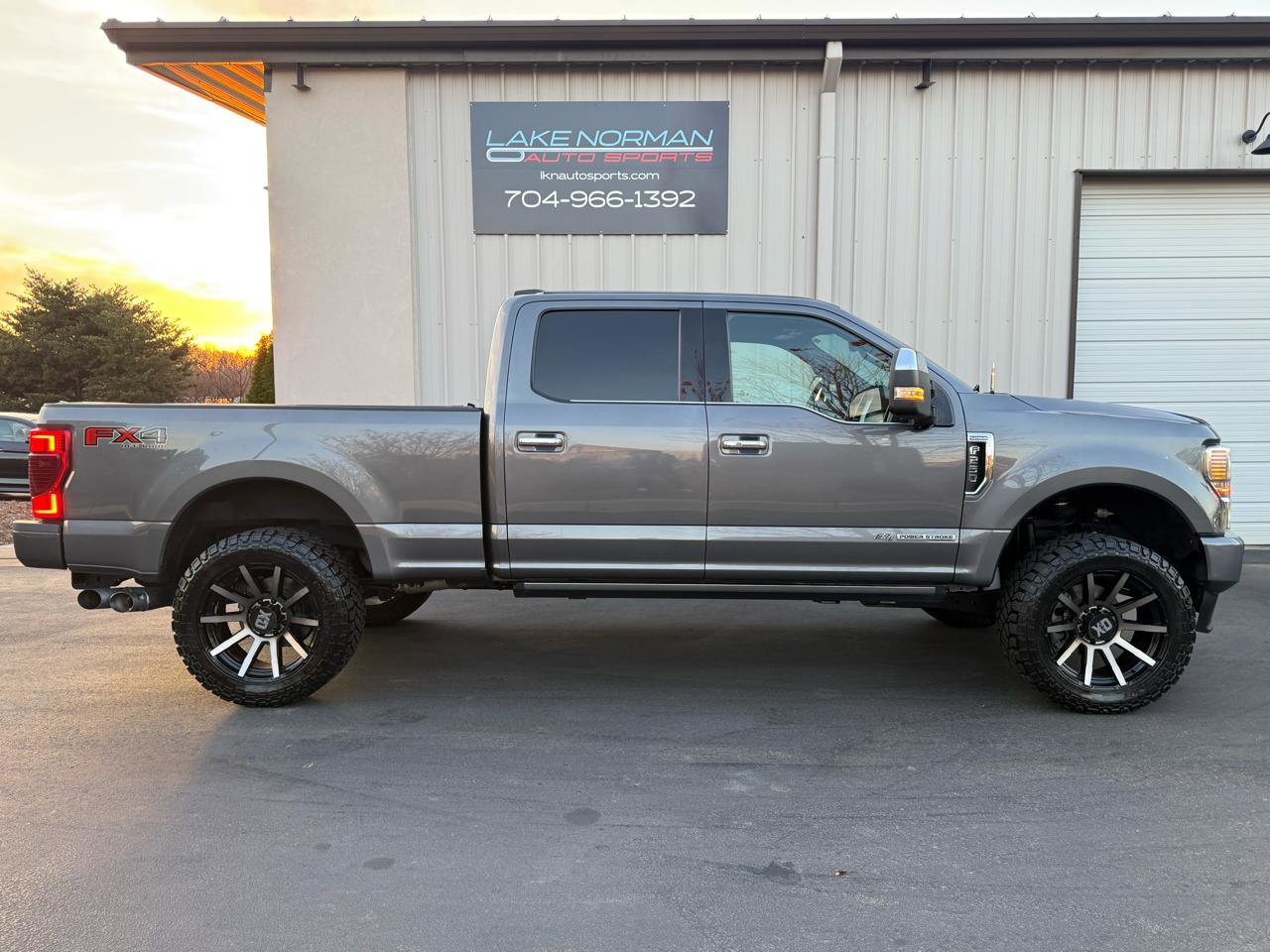 Used 2021 Ford F250 Platinum w/ FX4 Off-Road Package image 7
