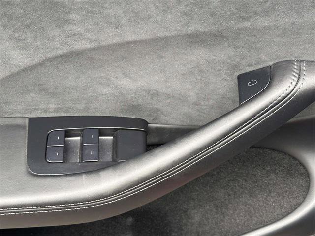 Used 2024 Tesla Model 3 Long Range image 12