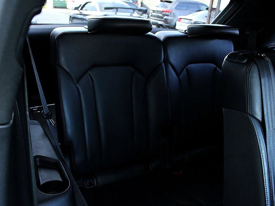 Used 2019 Audi Q7 2.0T Premium w/ Convenience Package image 24