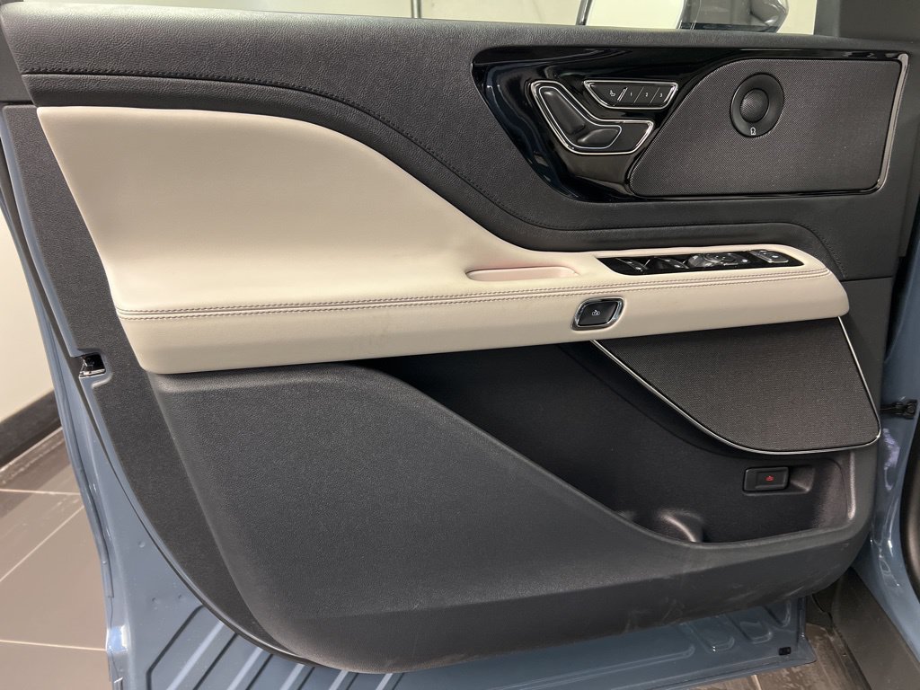 New 2026 Lincoln Aviator Reserve AWD/4WD image 29