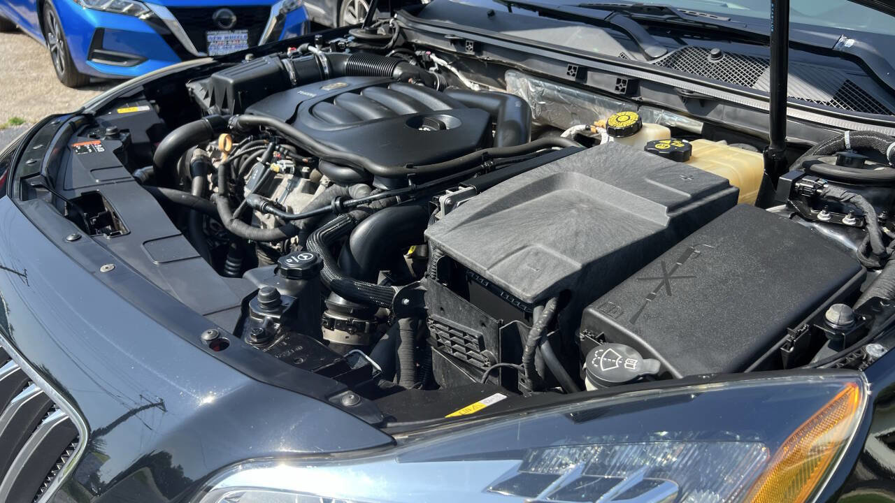 Used 2012 Buick Regal Premium image 38