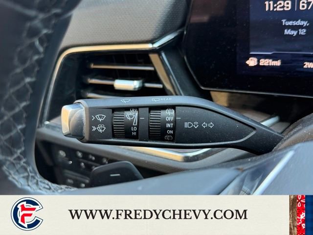 Used 2025 Chevrolet Suburban Premier AWD/4WD image 21