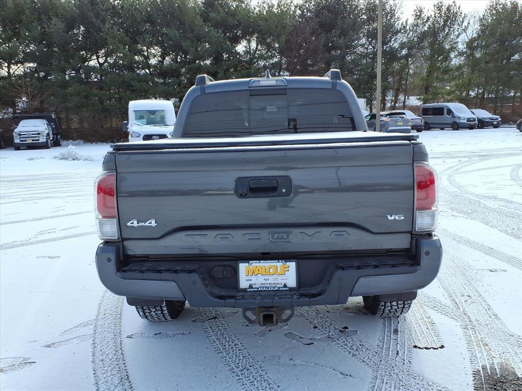 Used 2017 Toyota Tacoma Limited image 6