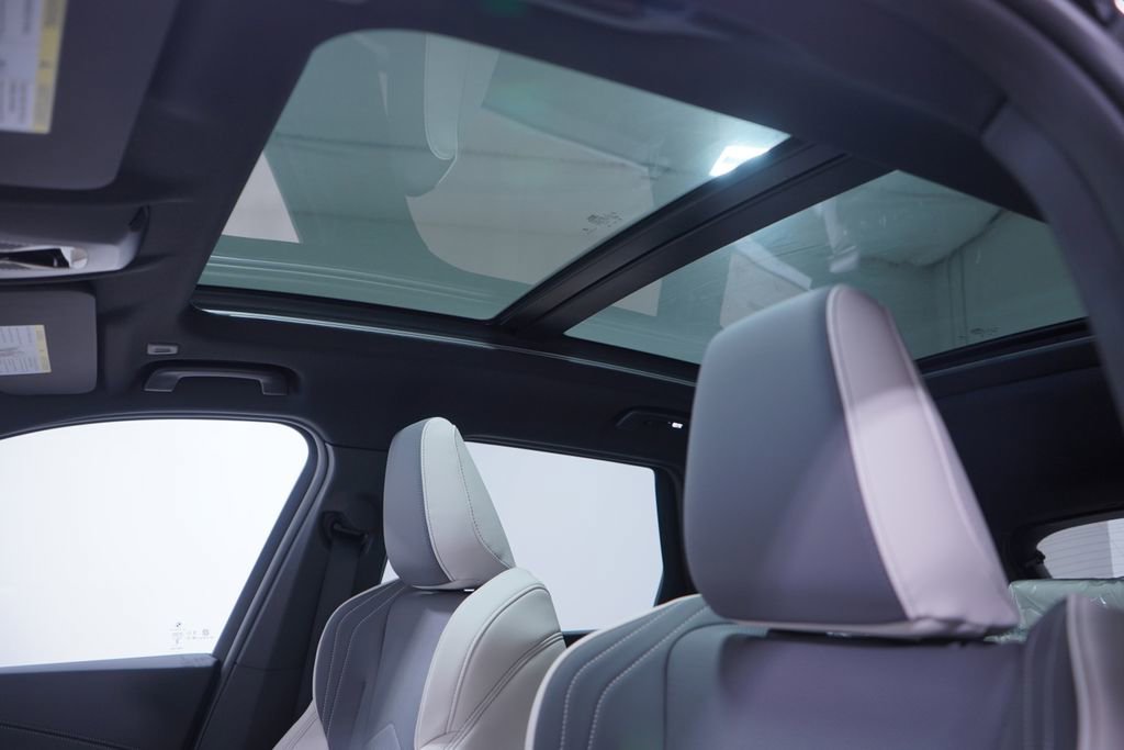 New 2026 BMW X1 xDrive28i w/ Convenience Package image 8