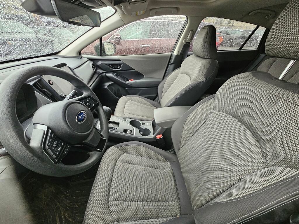 Used 2024 Subaru Crosstrek 2.0i Premium image 12