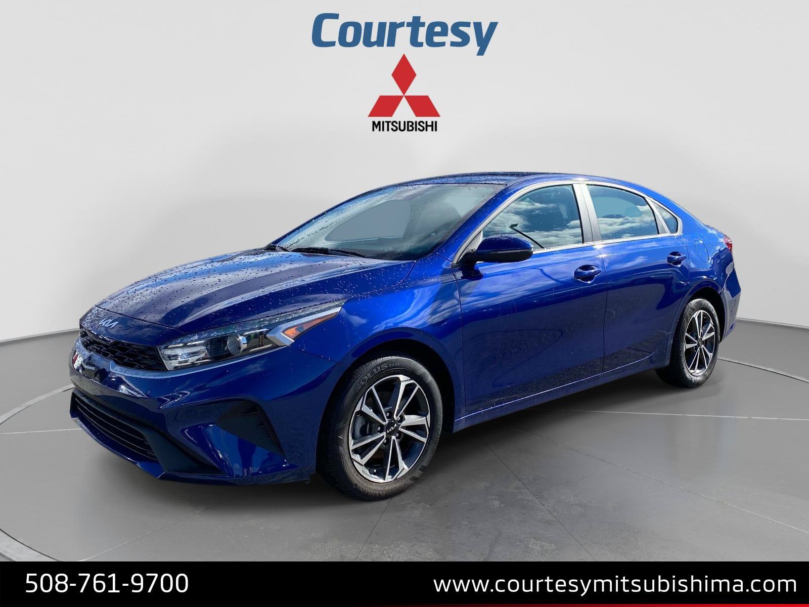 Used 2024 Kia Forte LXS w/ LXS Technology Package FWD image 1