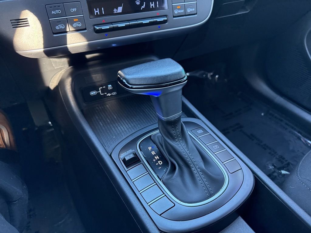 Used 2024 Hyundai Kona SEL image 27