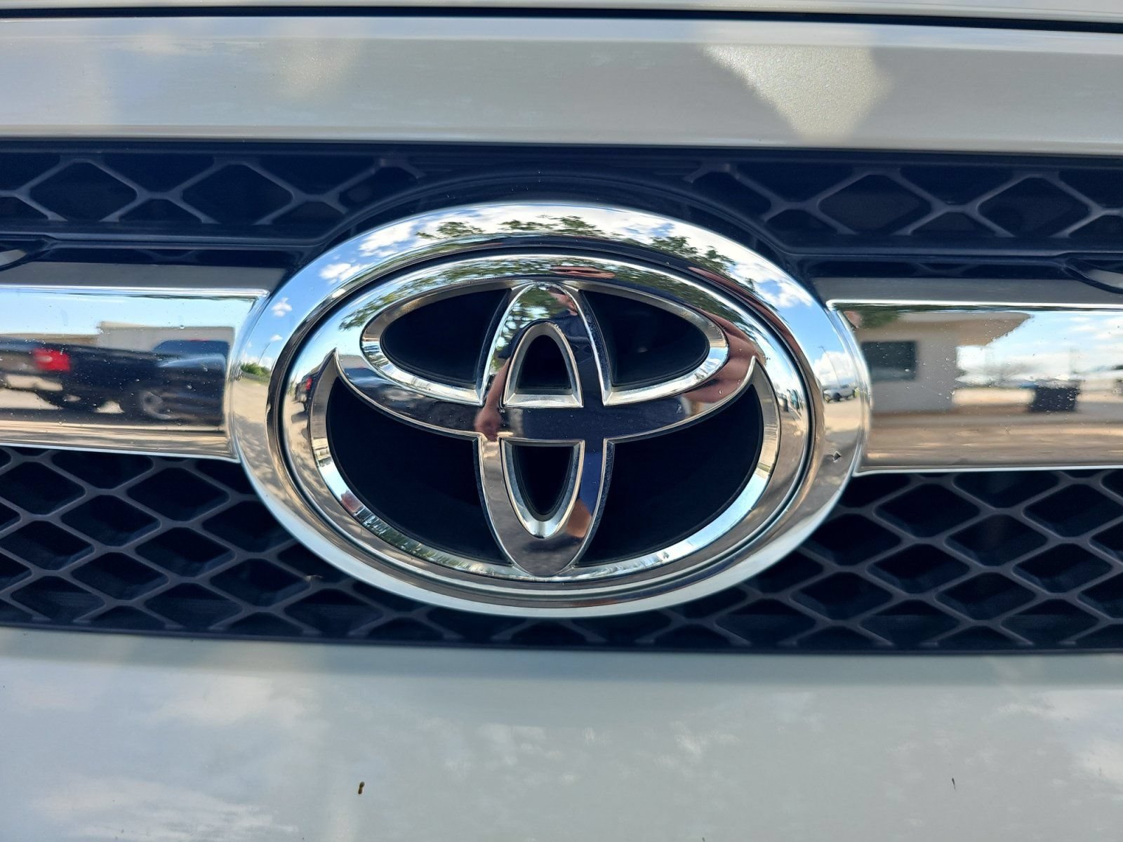 Used 2013 Toyota 4Runner SR5 w/ Convenience Pkg RWD image 11