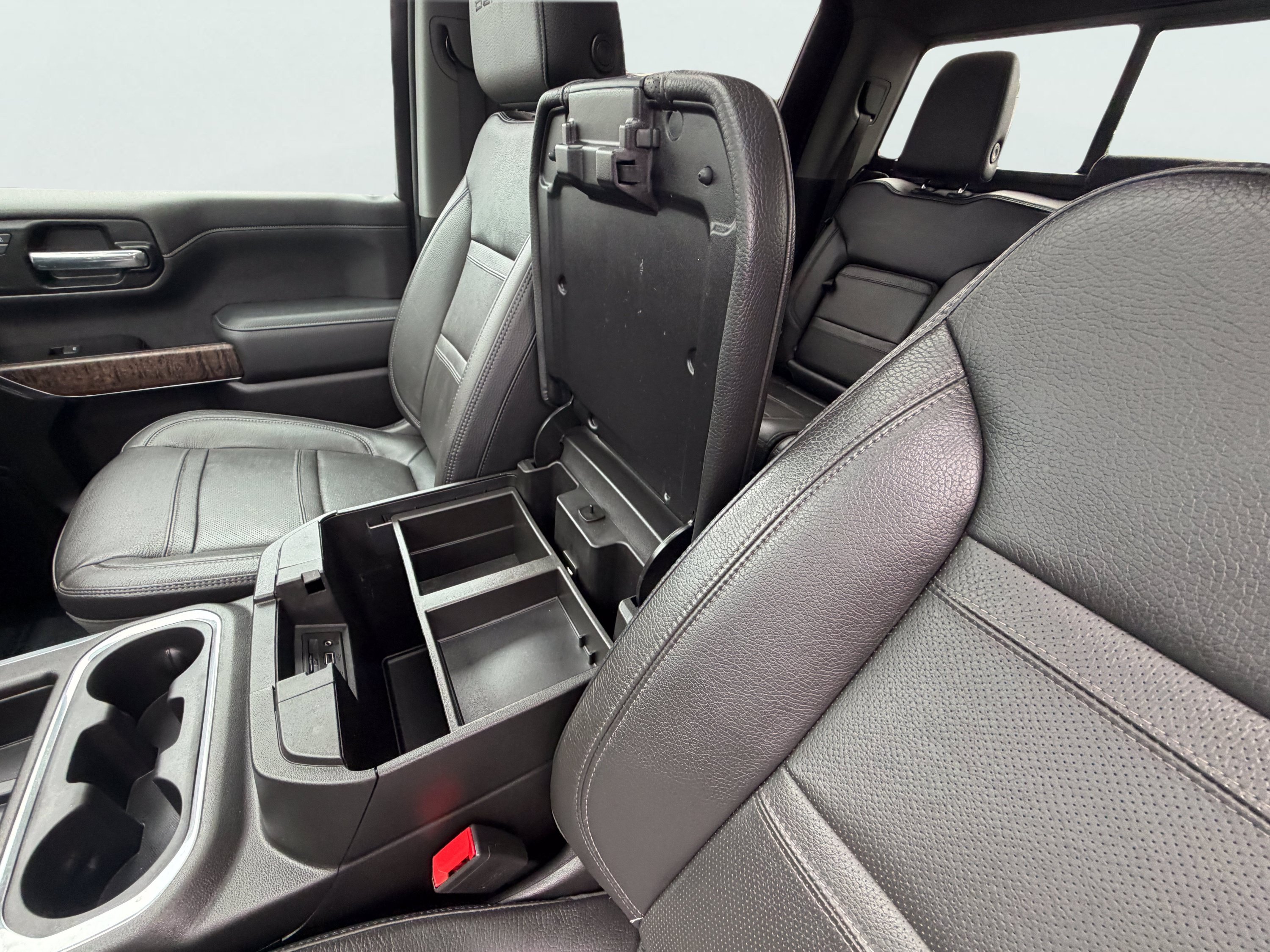 Used 2022 GMC Sierra 1500 Denali w/ Denali Premium Package AWD/4WD image 40
