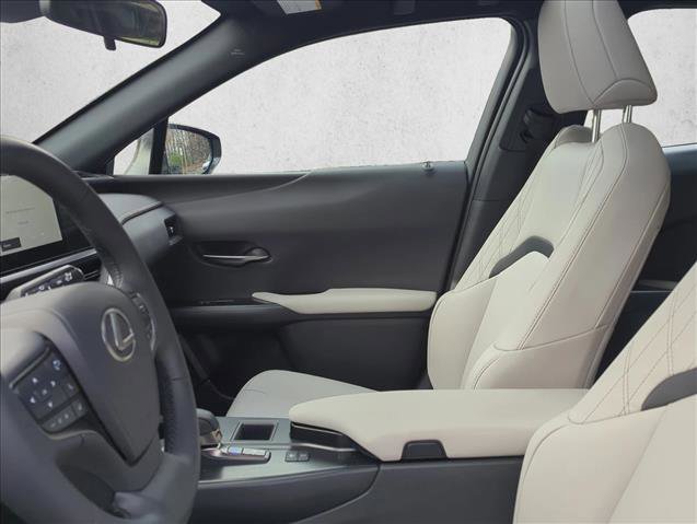 Used 2025 Lexus UX 300h FWD image 10