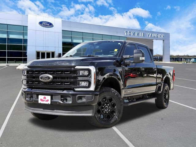 Used 2024 Ford F250 Lariat w/ Lariat Ultimate Package AWD/4WD image 1
