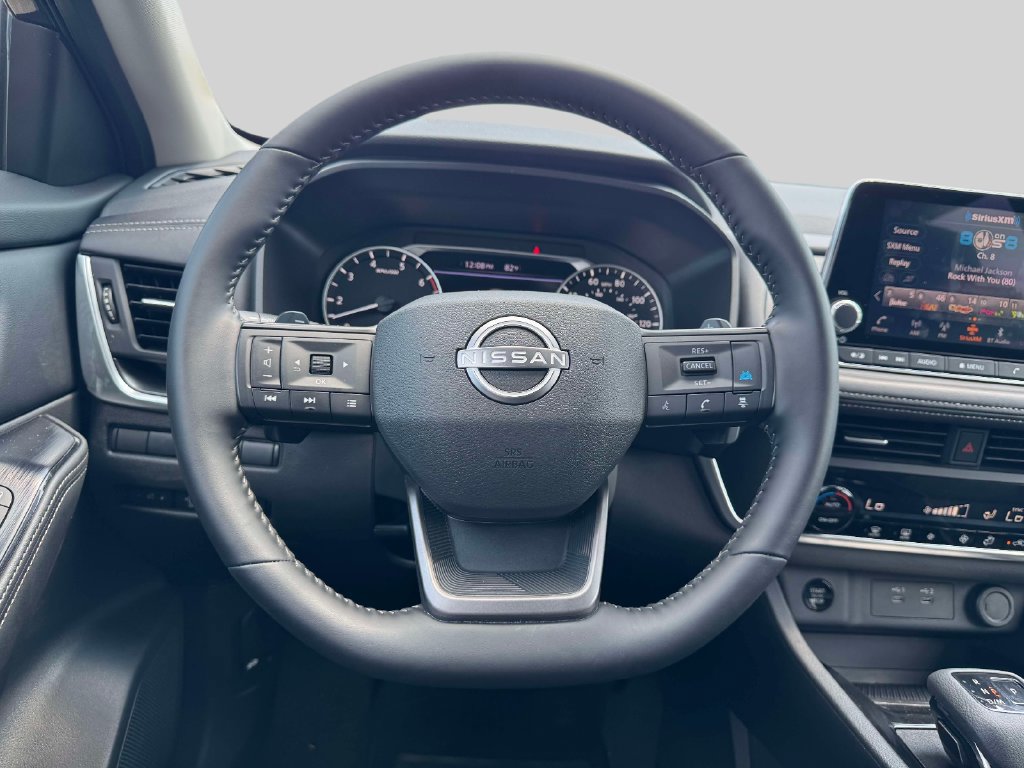 Certified 2026 Nissan Rogue SV AWD/4WD image 13
