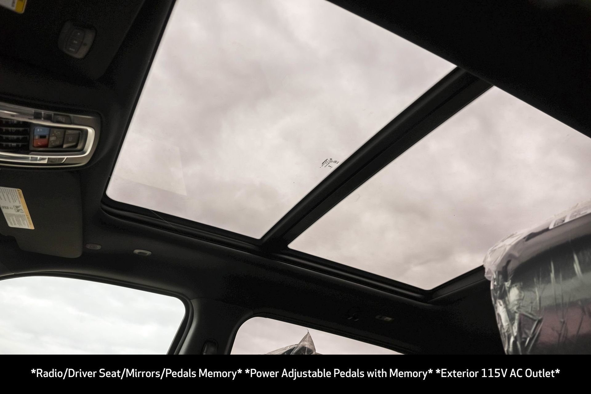 New 2026 RAM 1500 RHO w/ RHO Level 1 Equipment Group image 7