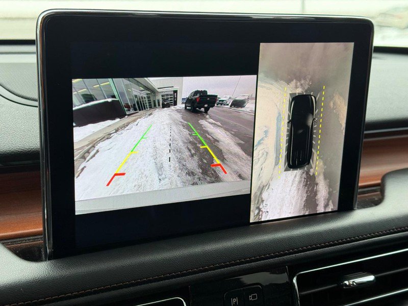 Used 2020 Lincoln Aviator Reserve w/ Equipment Group 202A image 22