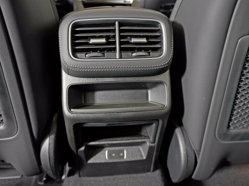 Certified 2026 Mercedes-Benz GLE 53 AMG 4MATIC image 30