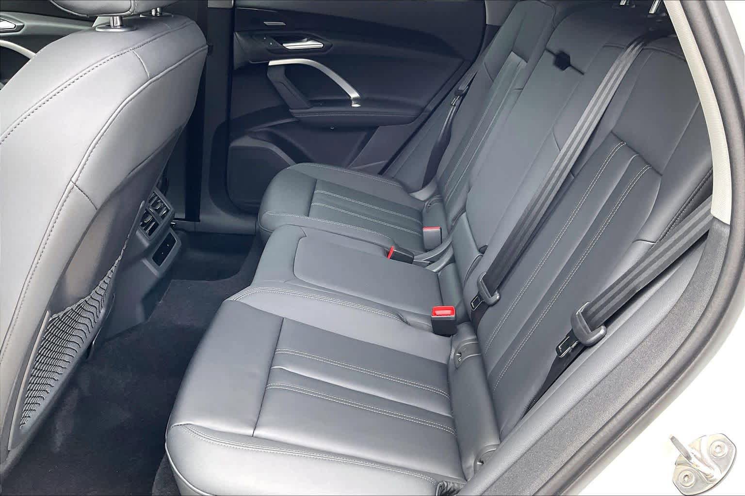 New 2026 Audi Q5 Premium AWD/4WD image 17