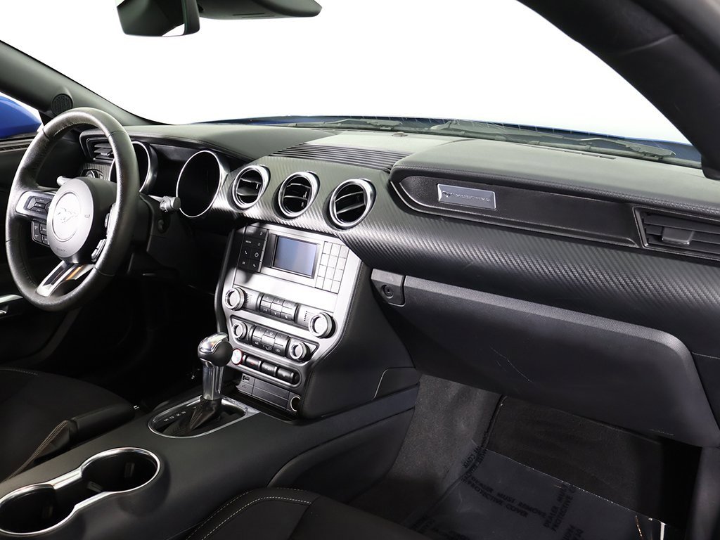 Used 2021 Ford Mustang Coupe image 22