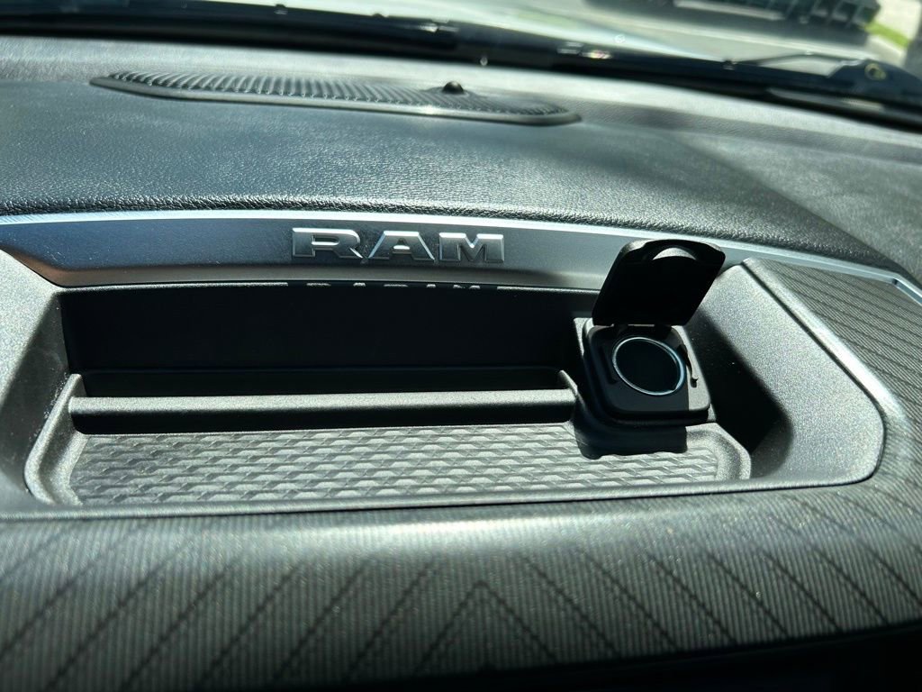 Certified 2025 RAM 1500 Big Horn image 30