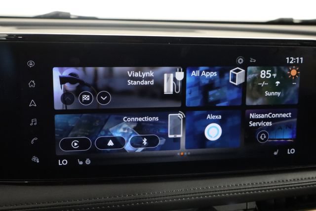 Used 2023 Nissan Ariya AWD image 32