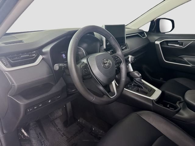 Certified 2023 Toyota RAV4 XLE Premium FWD image 9