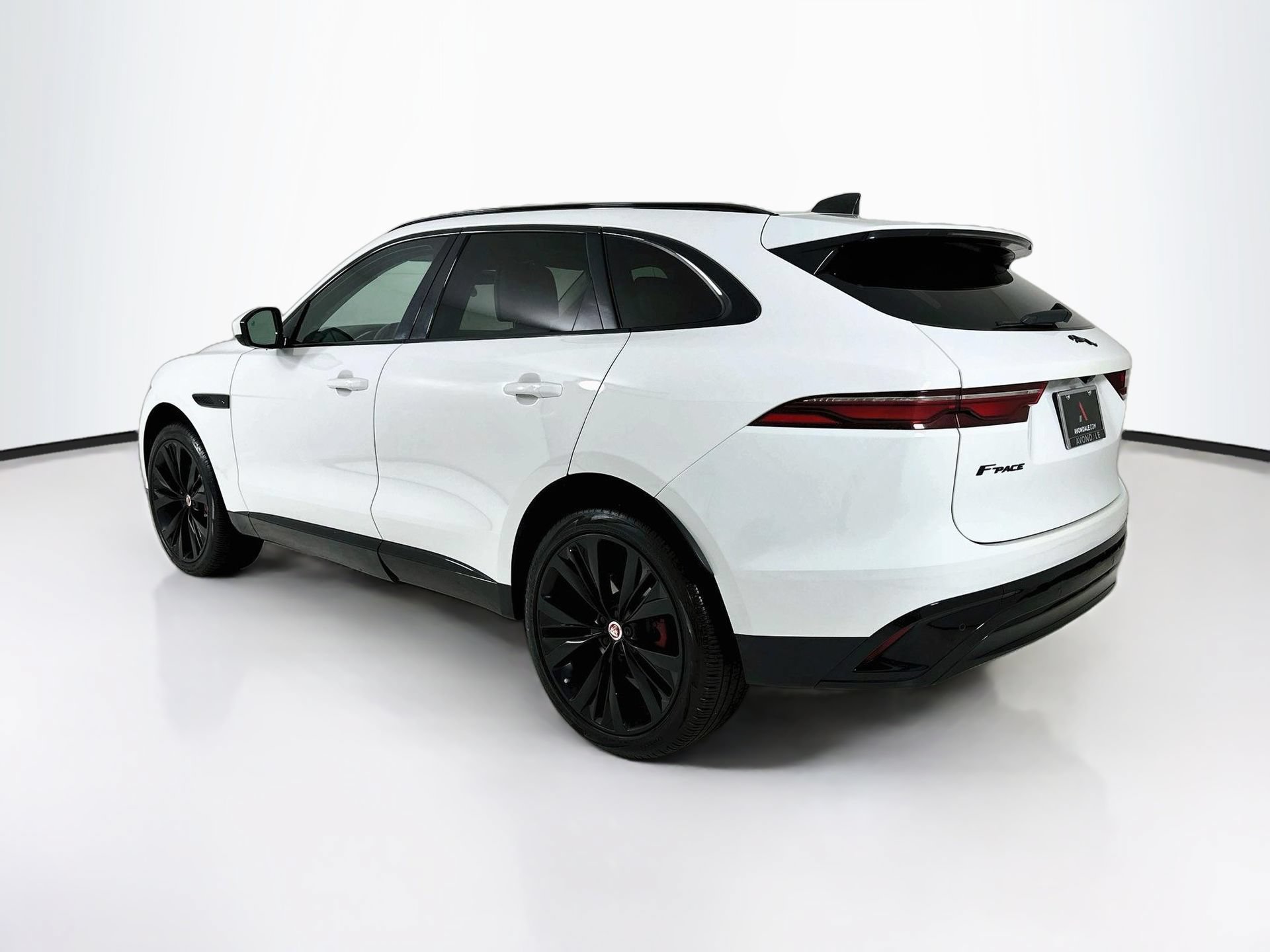 Used 2022 Jaguar F-PACE S AWD/4WD image 6