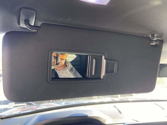 Used 2024 Volkswagen Atlas Cross Sport SEL R-Line image 39