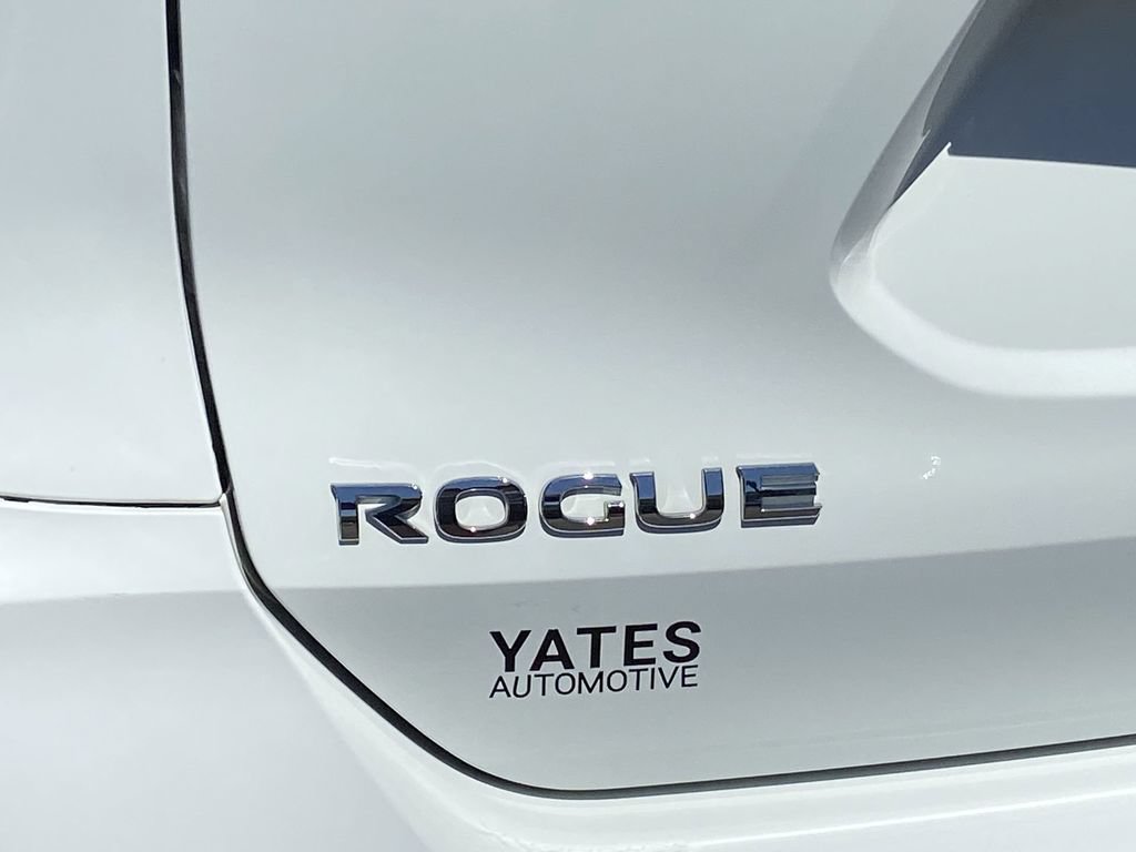 Used 2020 Nissan Rogue SV AWD/4WD image 26