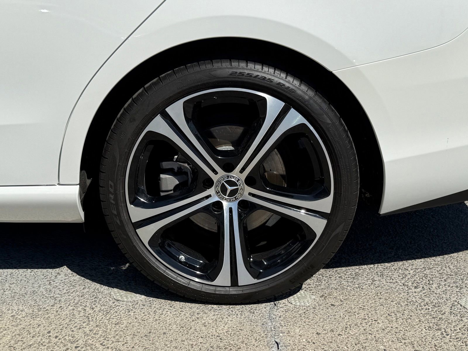 Used 2024 Mercedes-Benz C 300 Sedan image 17
