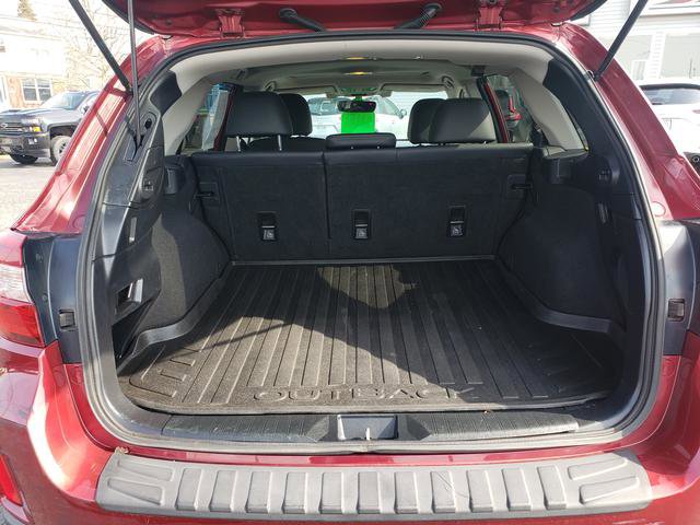 Used 2017 Subaru Outback 3.6R Limited image 5