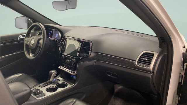 Used 2019 Jeep Grand Cherokee Limited AWD/4WD image 30