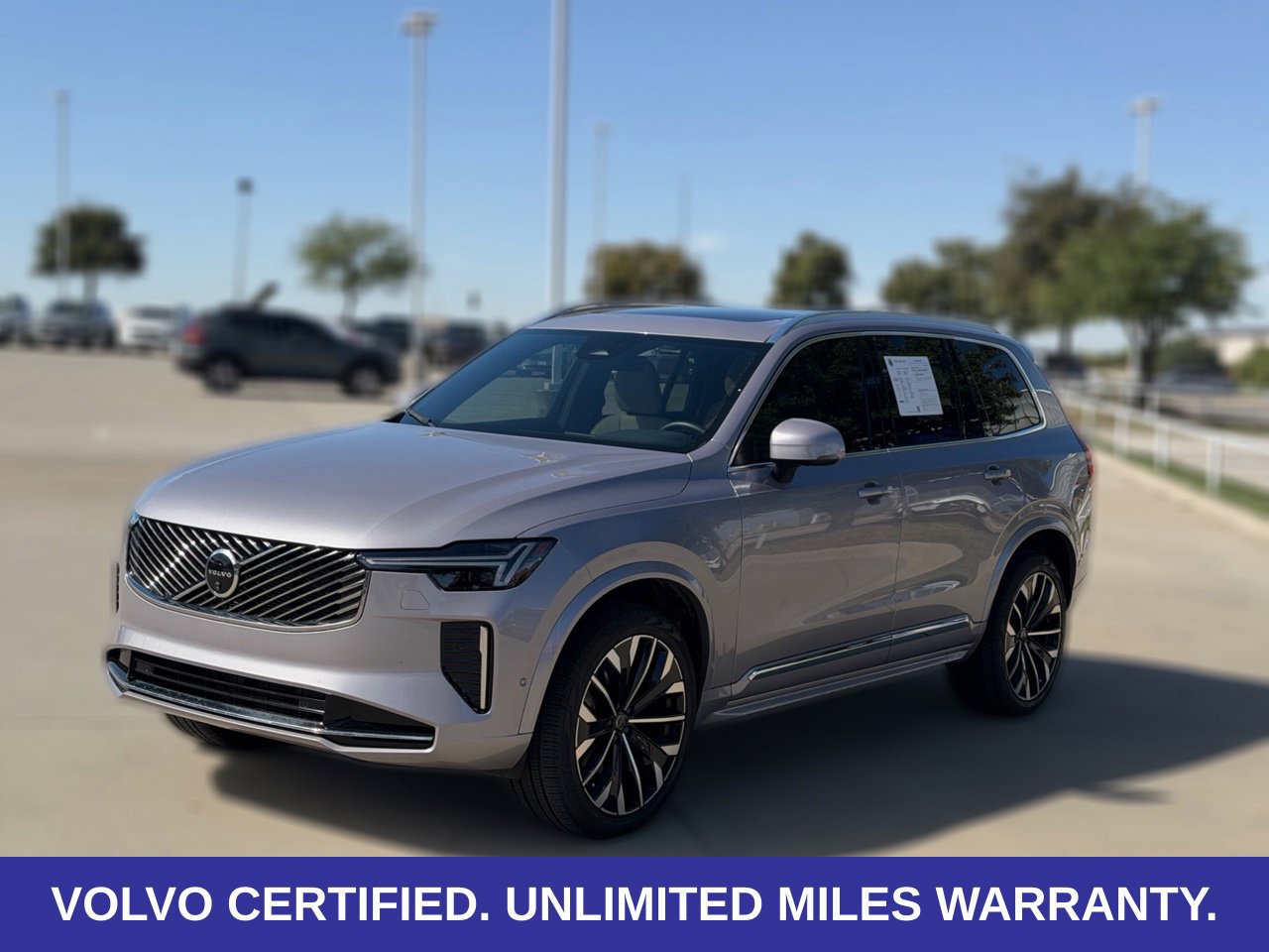 Certified 2026 Volvo XC90 B6 Plus AWD/4WD image 4