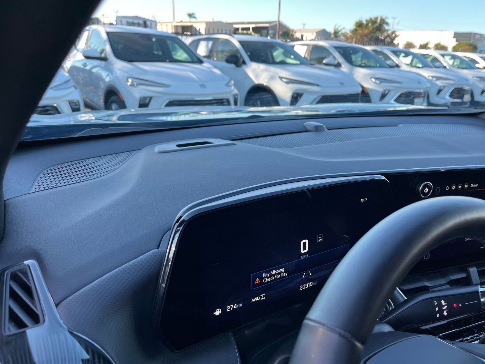 Used 2025 Chevrolet Equinox LT image 34