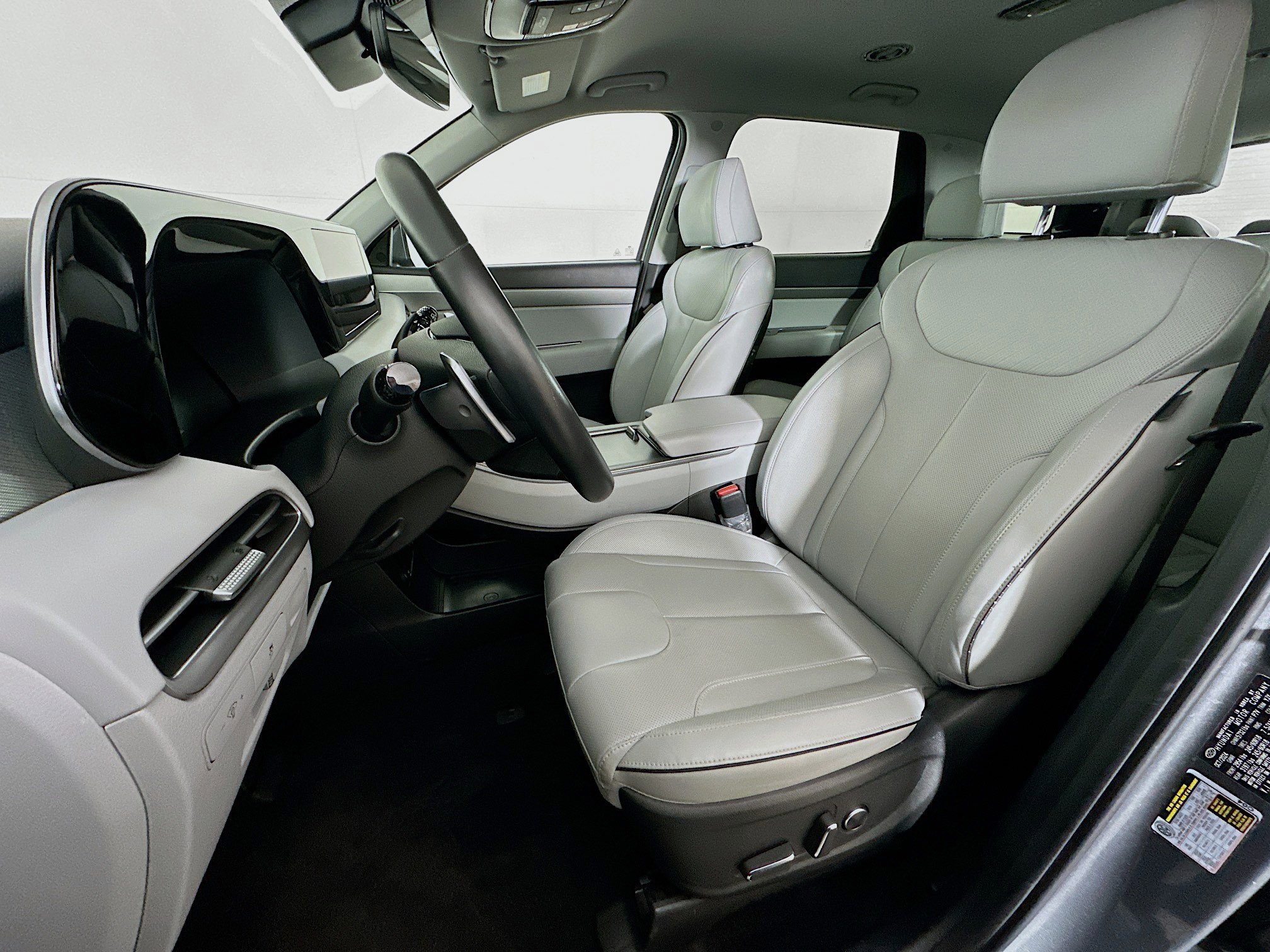 Used 2025 Hyundai Palisade SEL image 13
