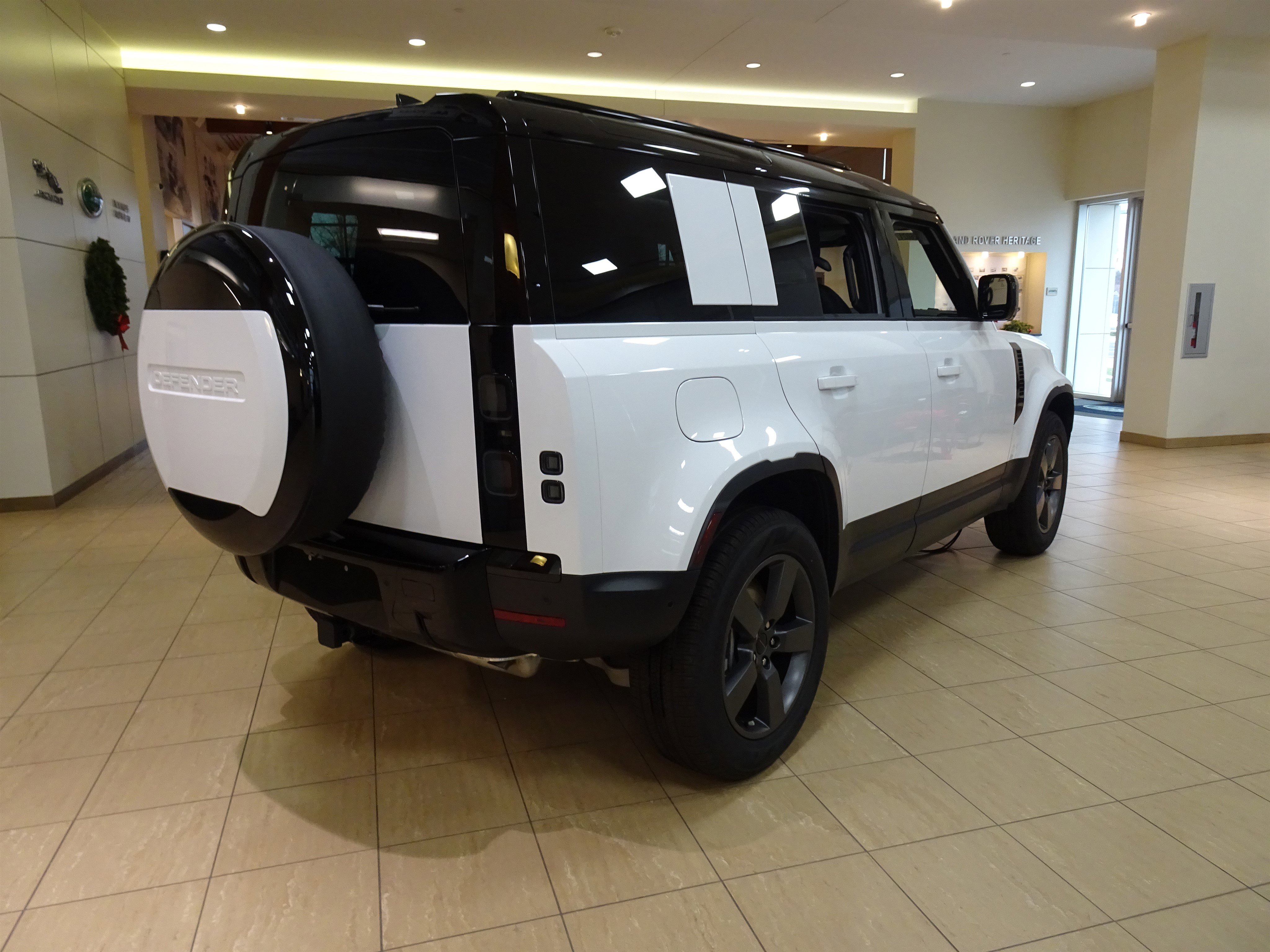 New 2026 Land Rover Defender 110 S image 12