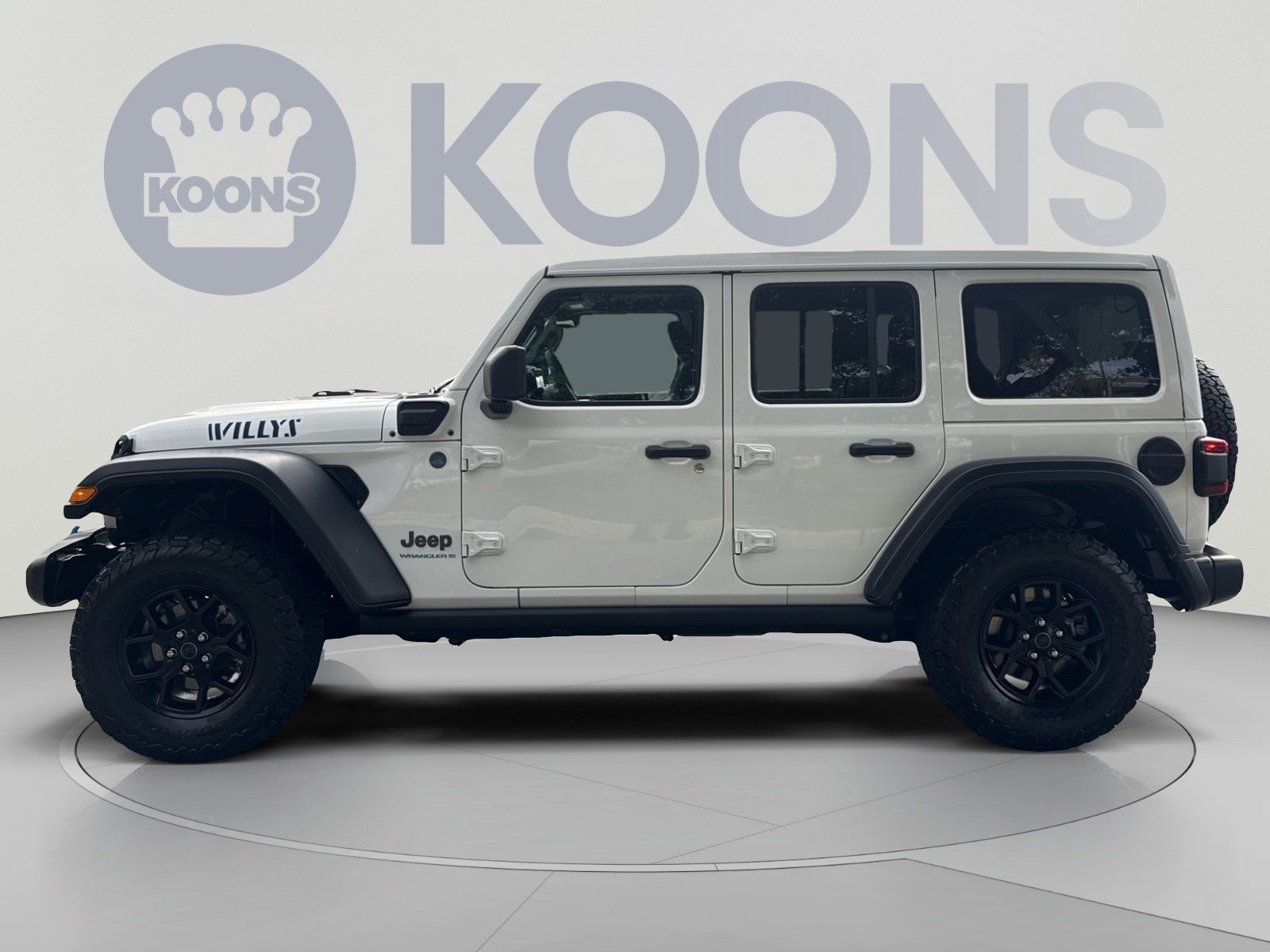Used 2024 Jeep Wrangler Unlimited AWD/4WD image 2