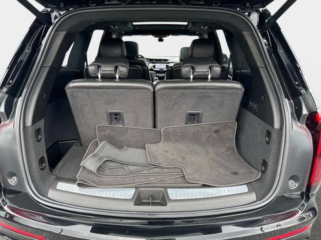 Used 2021 Cadillac XT6 Premium Luxury w/ Platinum Package AWD/4WD image 5