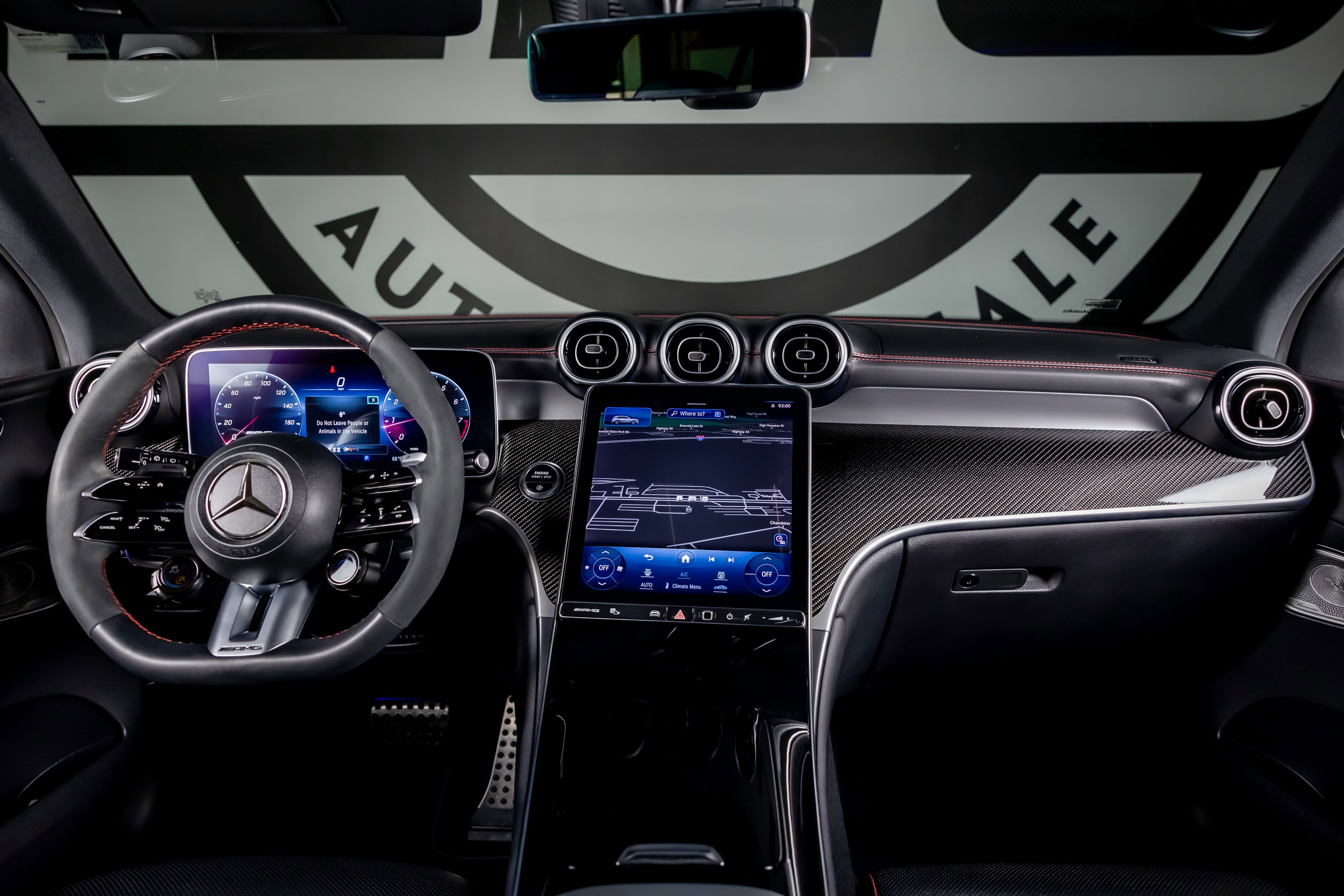 Used 2024 Mercedes-Benz GLC 43 AMG 4MATIC image 2