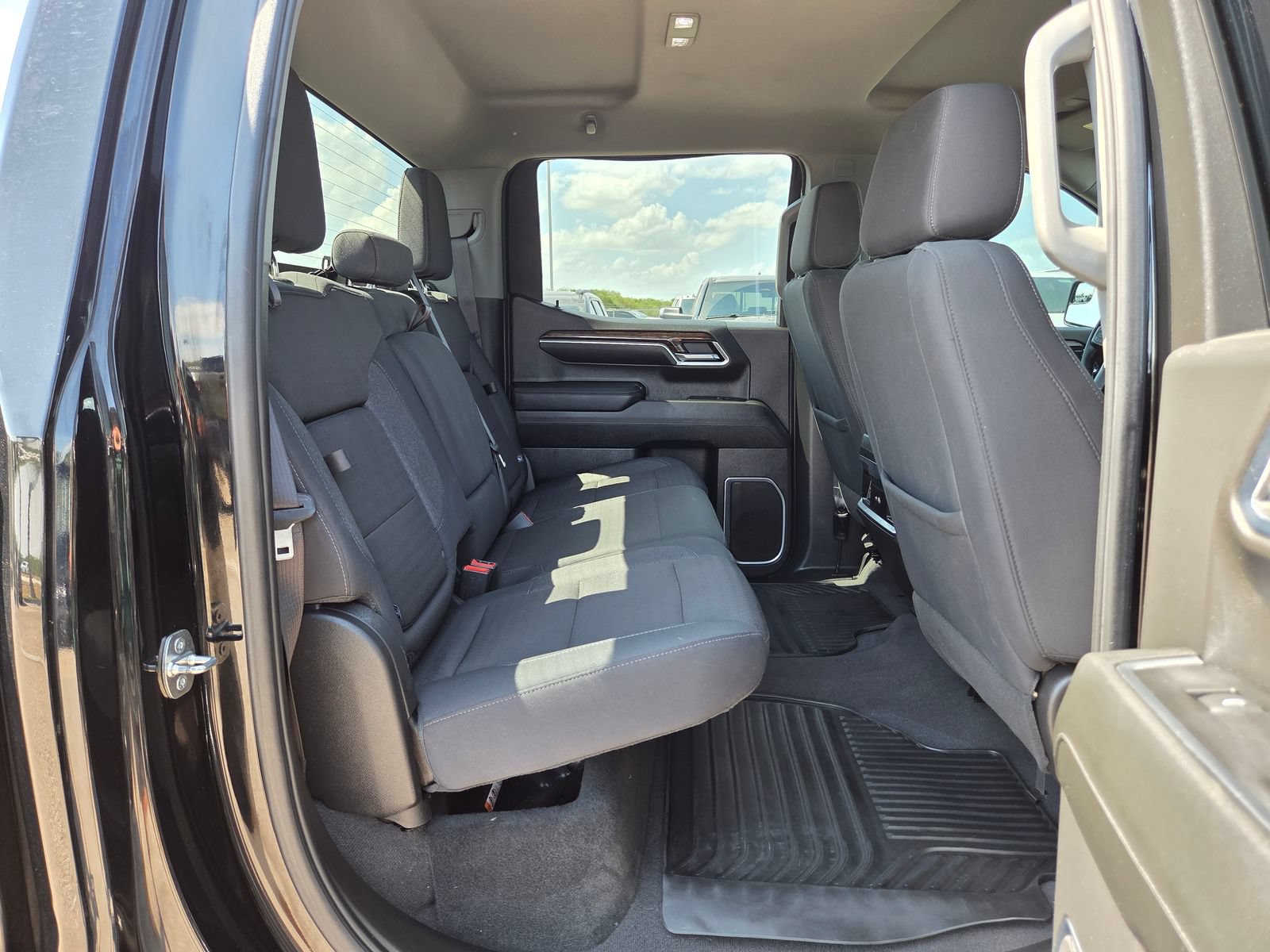 Used 2024 GMC Sierra 1500 Elevation RWD image 19