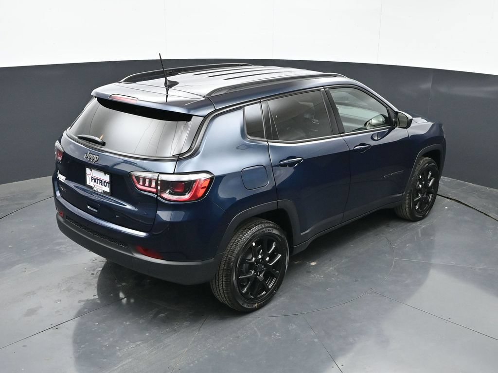 New 2026 Jeep Compass Latitude AWD/4WD image 35