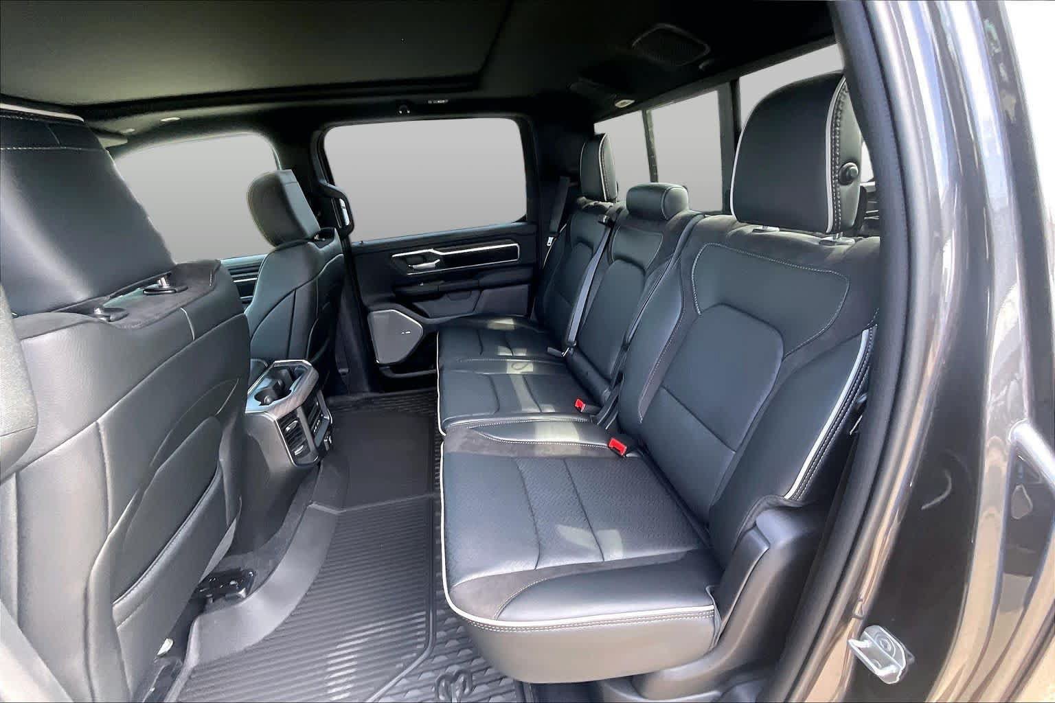 New 2027 RAM 1500 Laramie AWD/4WD image 21