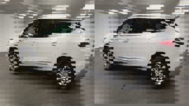 Certified 2021 Buick Enclave Essence w/ Sound and Sites Package image 6